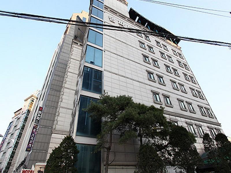 Rampart Hotel Suwon Exterior foto